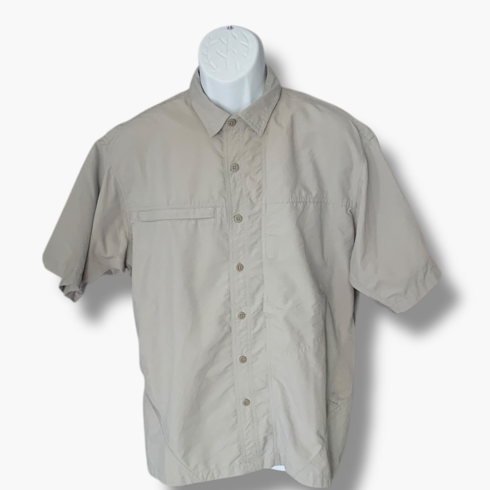 Mountain Hard Wear size Large